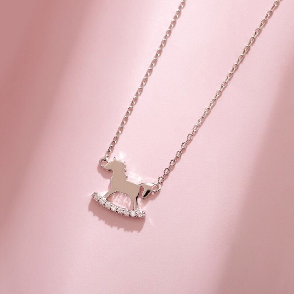 NEW Silver Cute Horse Necklace - Picture 2 of 5